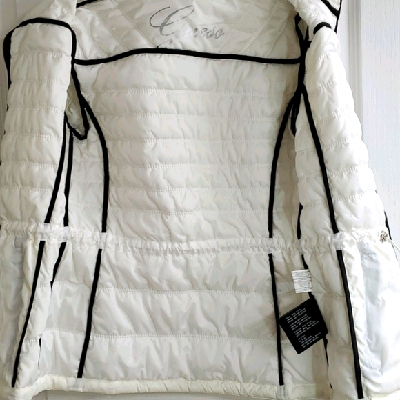 GUESS White Puffer Jacket M NWOT - Picture 10 of 16